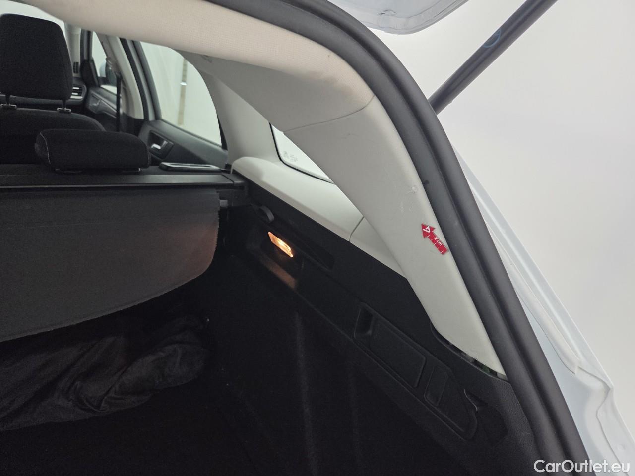  Ford  Focus 1.5 EcoBlue 120CP Titanium #46