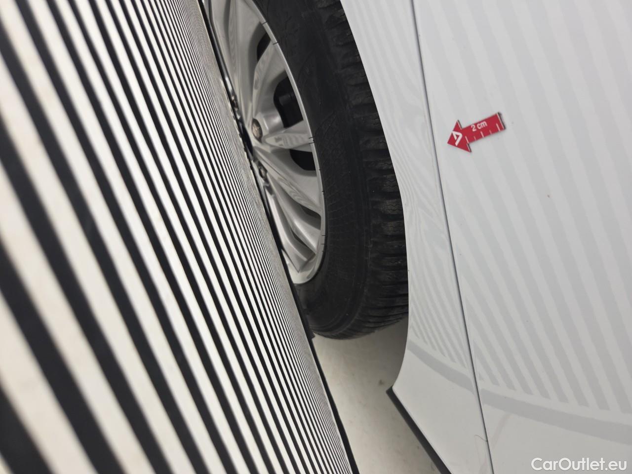  Ford  Focus 1.5 EcoBlue 120CP Titanium #24