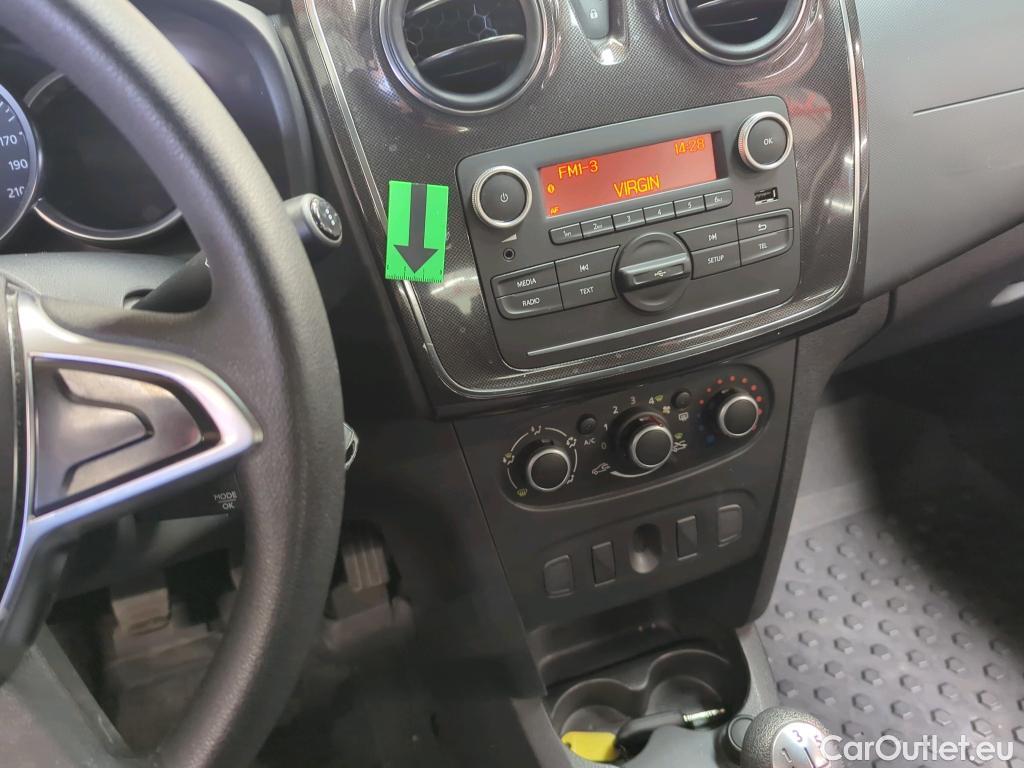  Dacia  Logan 0.9 TCe 90CP Laureate_Groupama #29