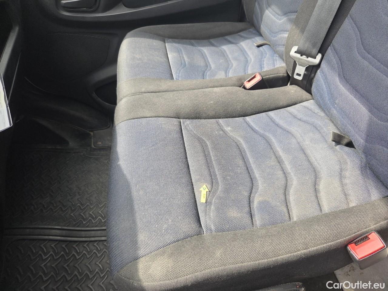  Iveco  Daily 2.3 35C14H 136HP 4x2 18mc #100