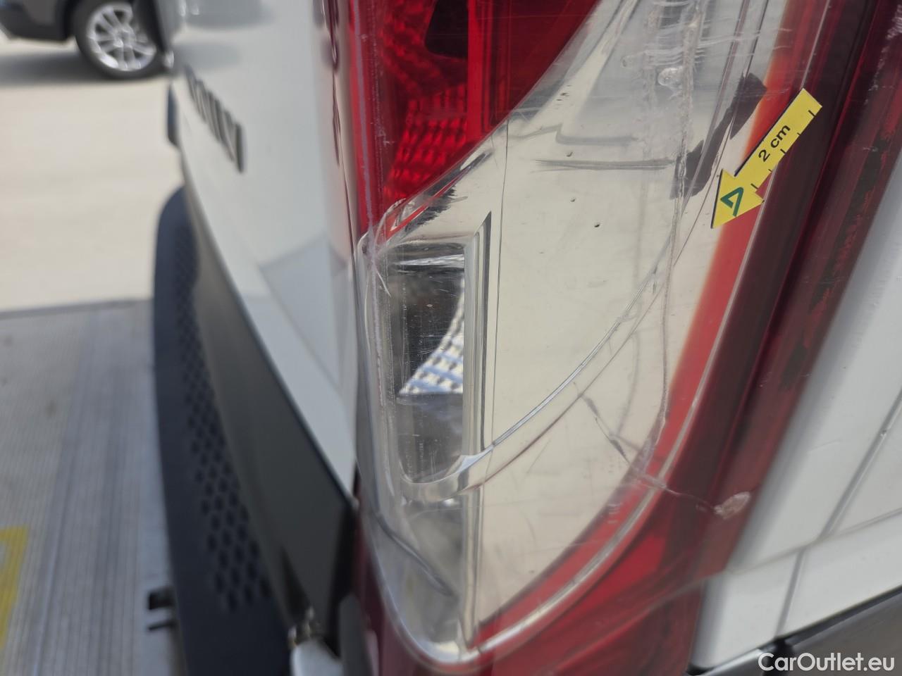  Iveco  Daily 2.3 35C14H 136HP 4x2 18mc #73