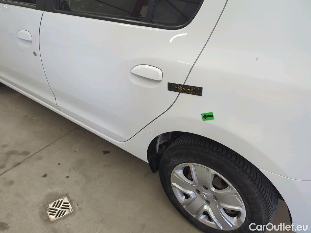  Dacia  Logan 0.9 TCe 90CP Laureate_Groupama #25