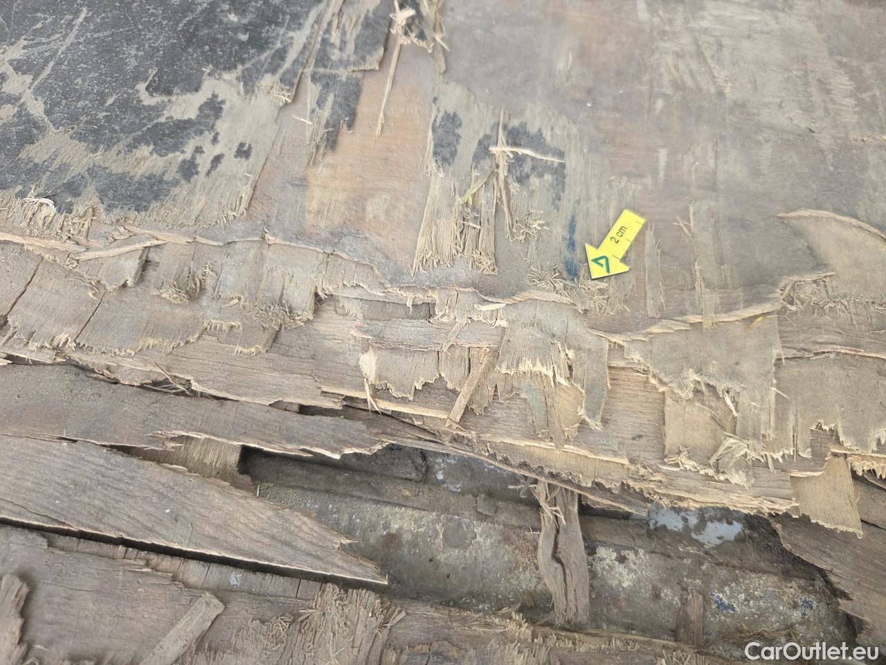  Iveco  Daily 2.3 35C14H 136HP 4x2 18mc #127