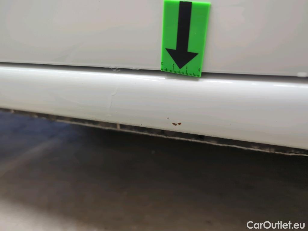  Dacia  Logan 0.9 TCe 90CP Laureate_Groupama #36