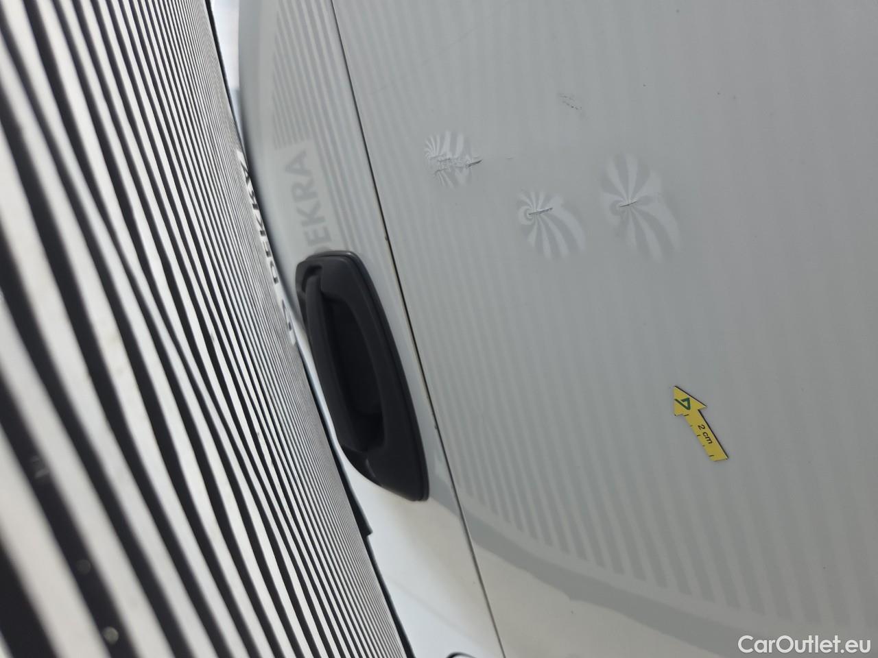  Iveco  Daily 2.3 35C14H 136HP 4x2 18mc #95