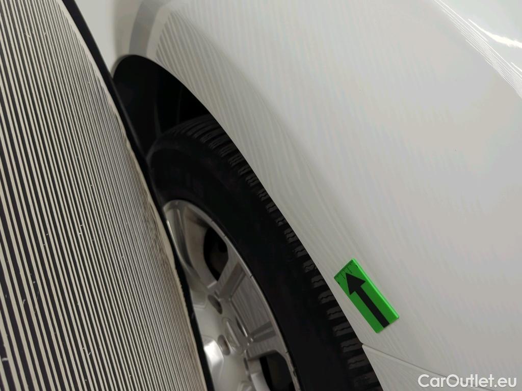  Dacia  Logan 0.9 TCe 90CP Laureate_Groupama #22