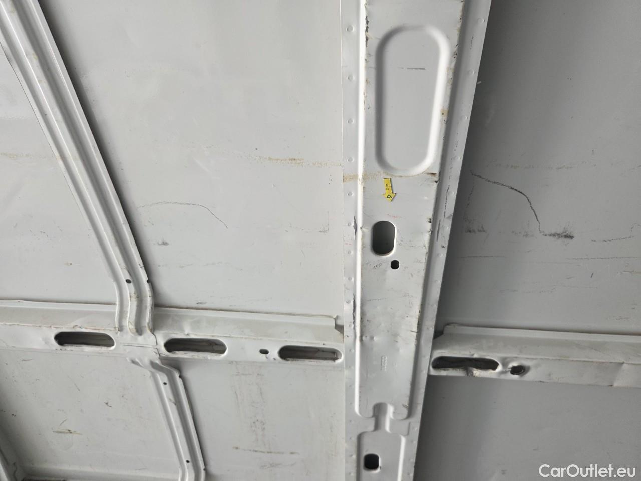  Iveco  Daily 2.3 35C14H 136HP 4x2 18mc #124