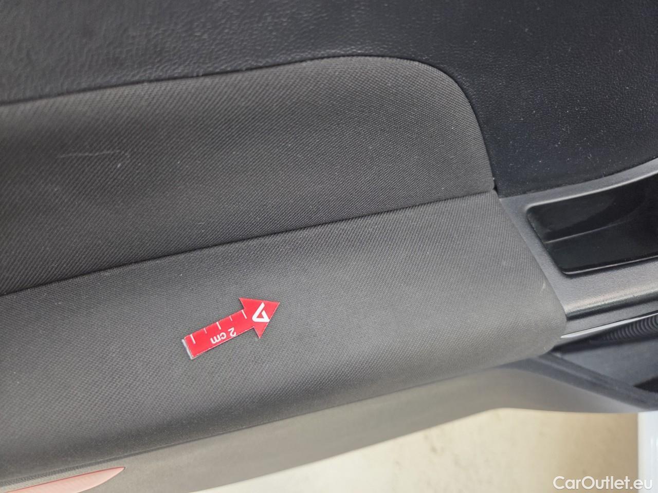  Ford  Fiesta 1.1 75CP Trend #63