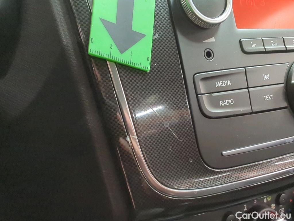  Dacia  Logan 0.9 TCe 90CP Laureate_Groupama #30