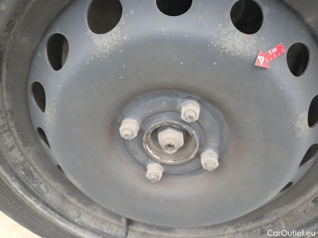  Ford  Fiesta 1.1 75CP Trend #30