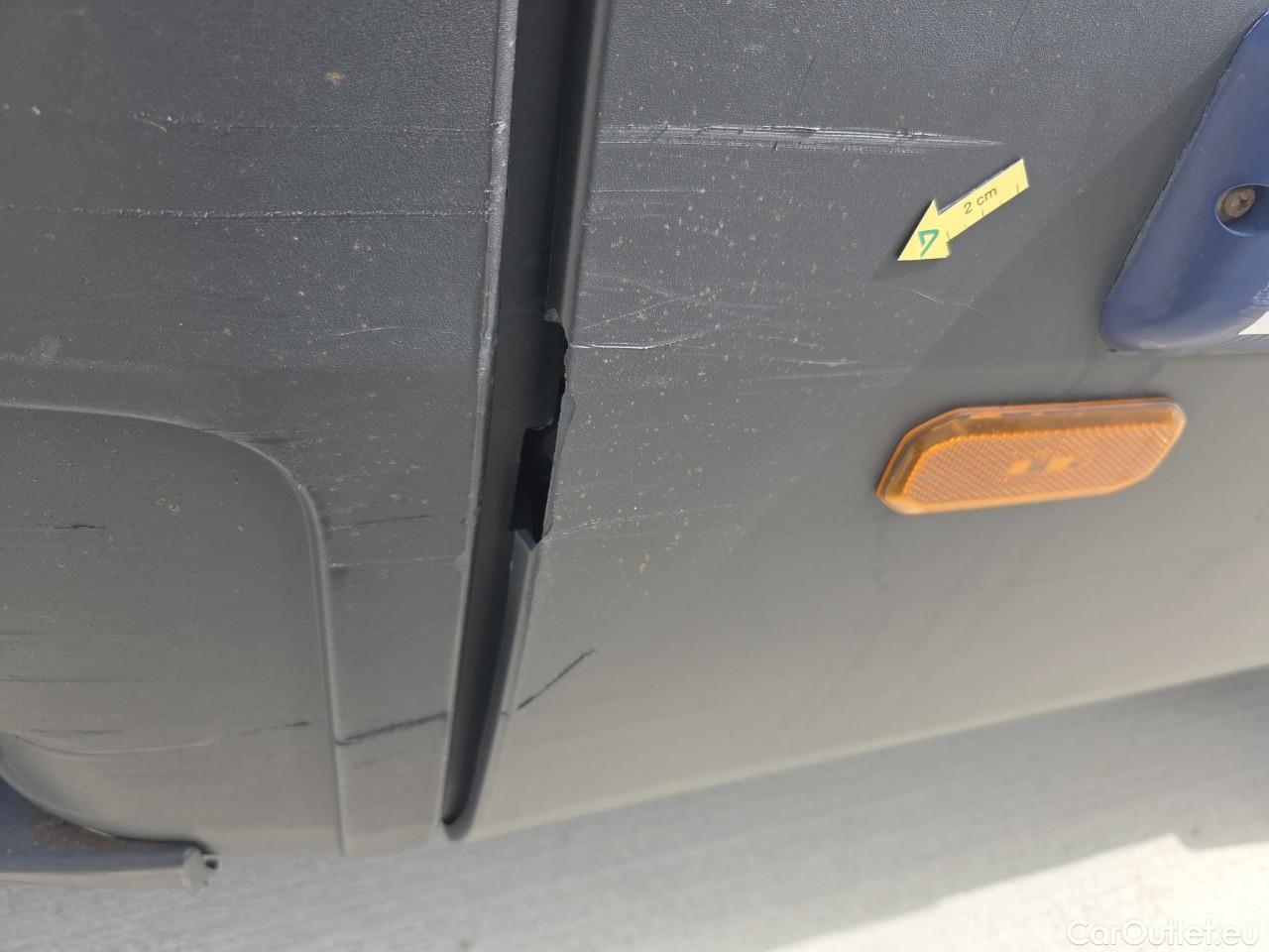  Iveco  Daily 2.3 35C14H 136HP 4x2 18mc #59