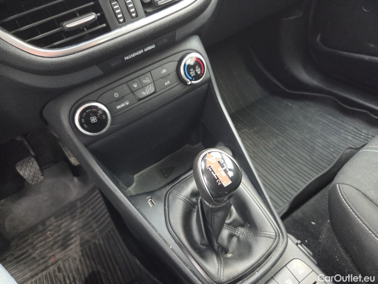  Ford  Fiesta 1.1 75CP Trend #71