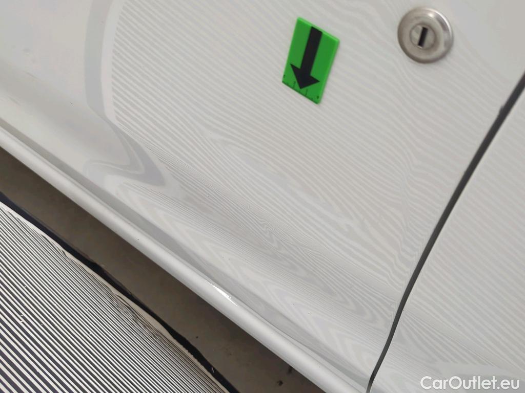  Dacia  Logan 0.9 TCe 90CP Laureate_Groupama #6