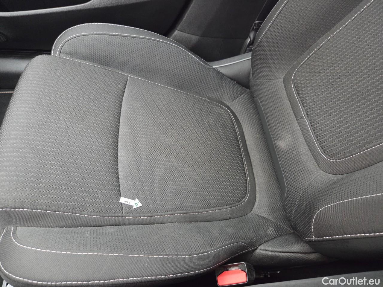  Renault  Megane 1.5 Blue dCi 116CP Zen EDC #37