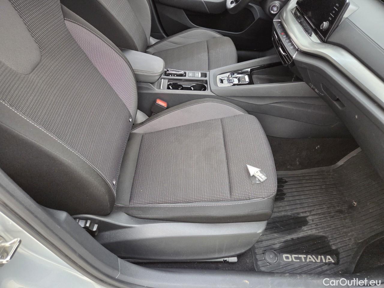  Skoda  Octavia 2.0 TDI 115CP Ambition DSG #59