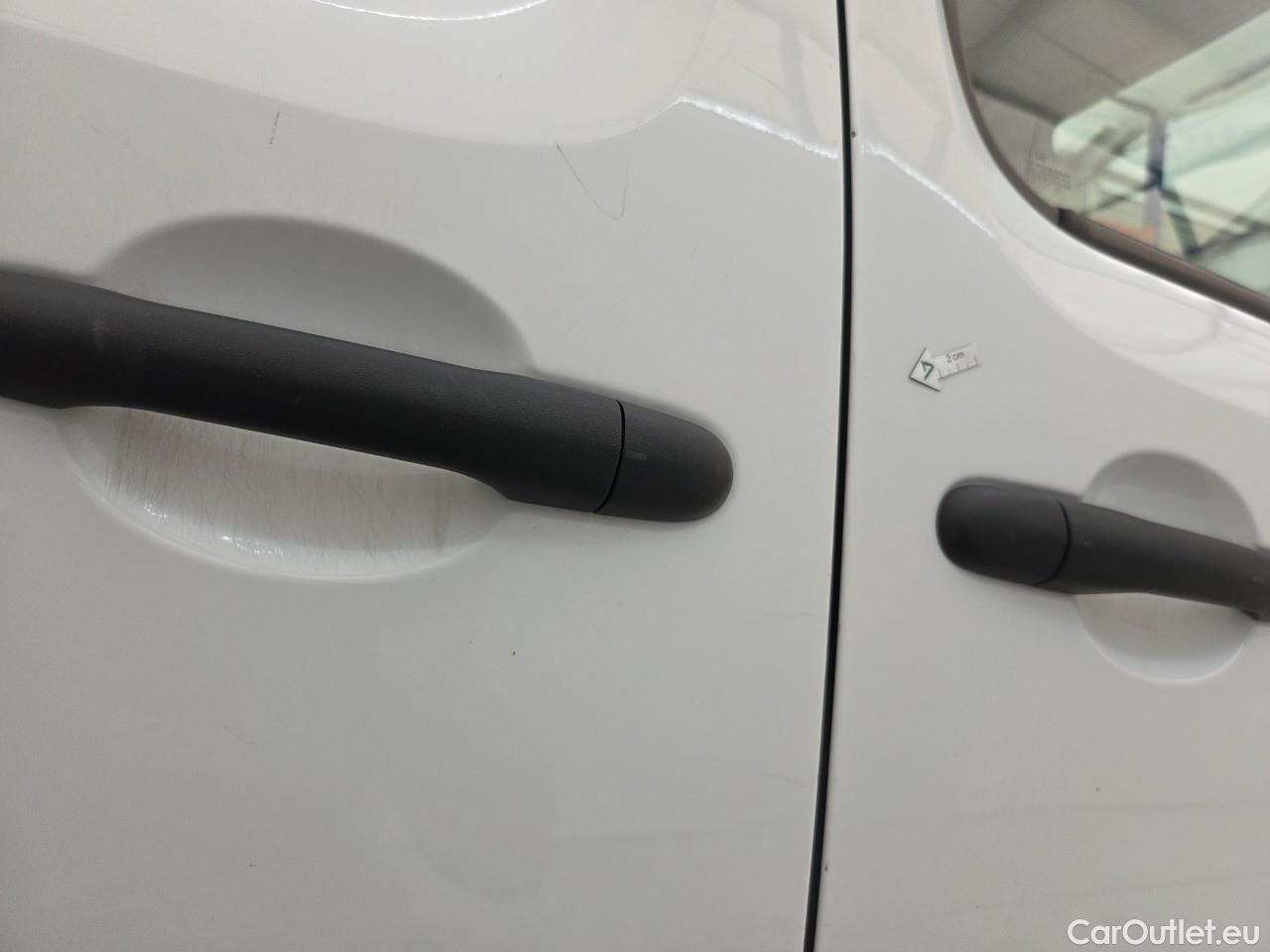  Renault  Kangoo 1.5 Blue dCi 95HP Maxi Confort #13