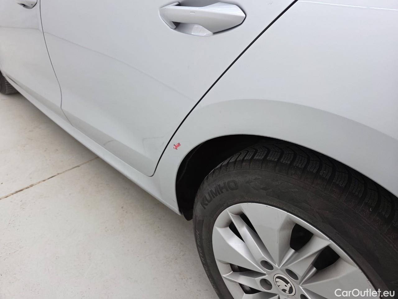  Skoda  Octavia 2.0 TDI 115CP Ambition DSG #52