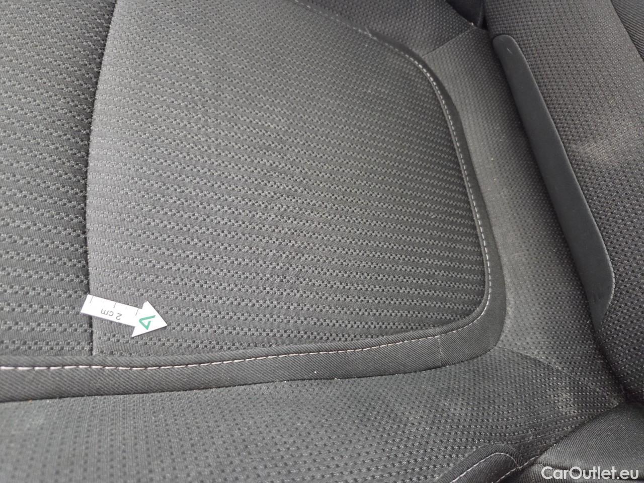  Renault  Megane 1.5 Blue dCi 116CP Zen EDC #38