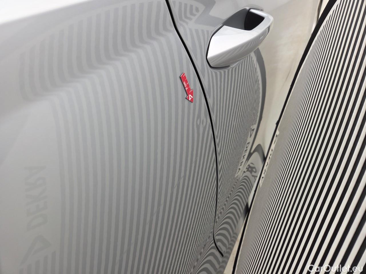  Skoda  Octavia 2.0 TDI 115CP Ambition DSG #35