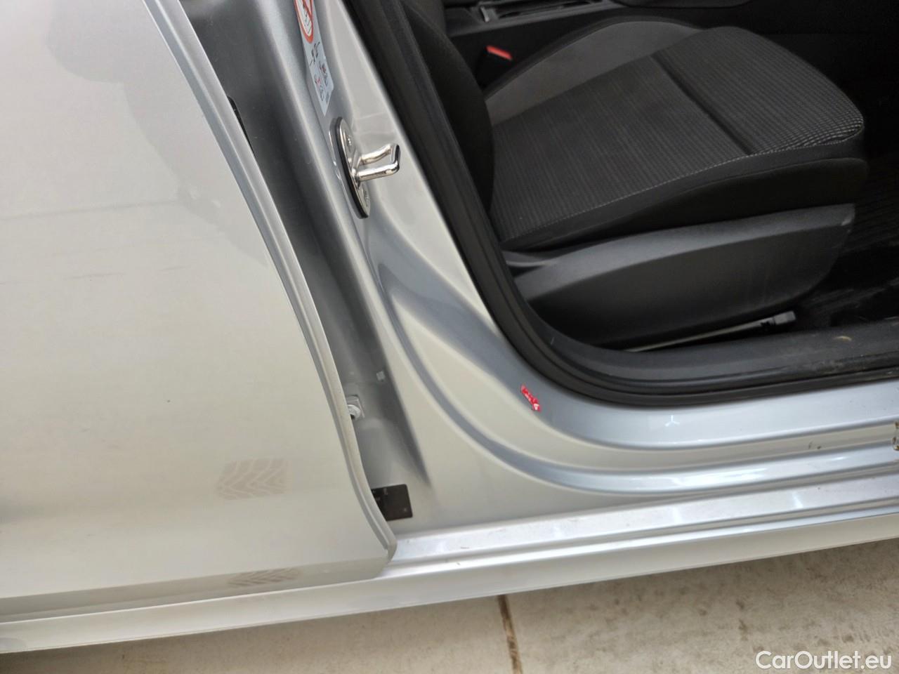  Skoda  Octavia 2.0 TDI 115CP Ambition DSG #31