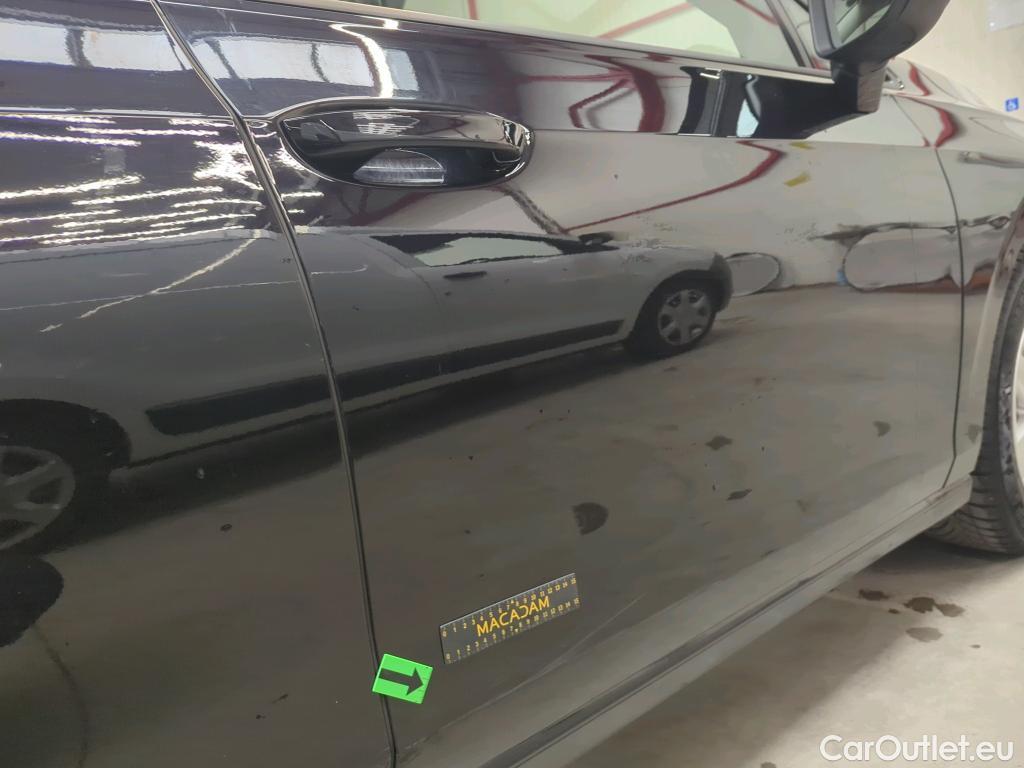  Volkswagen  Golf  Life 2.0 TDI DSG #25