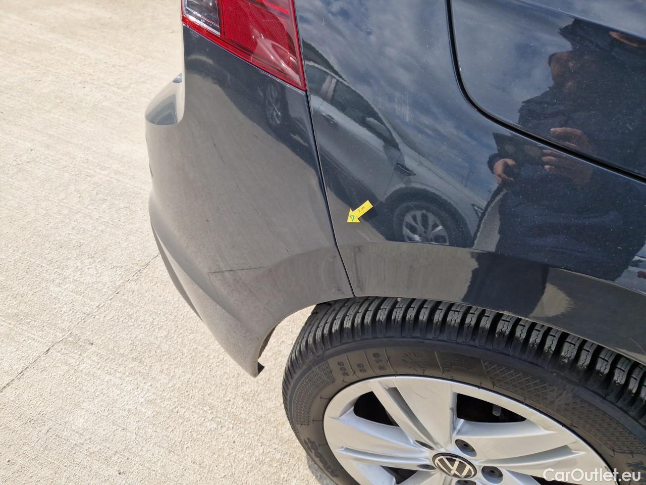  Volkswagen  Golf  Life 1.0 TSI #27