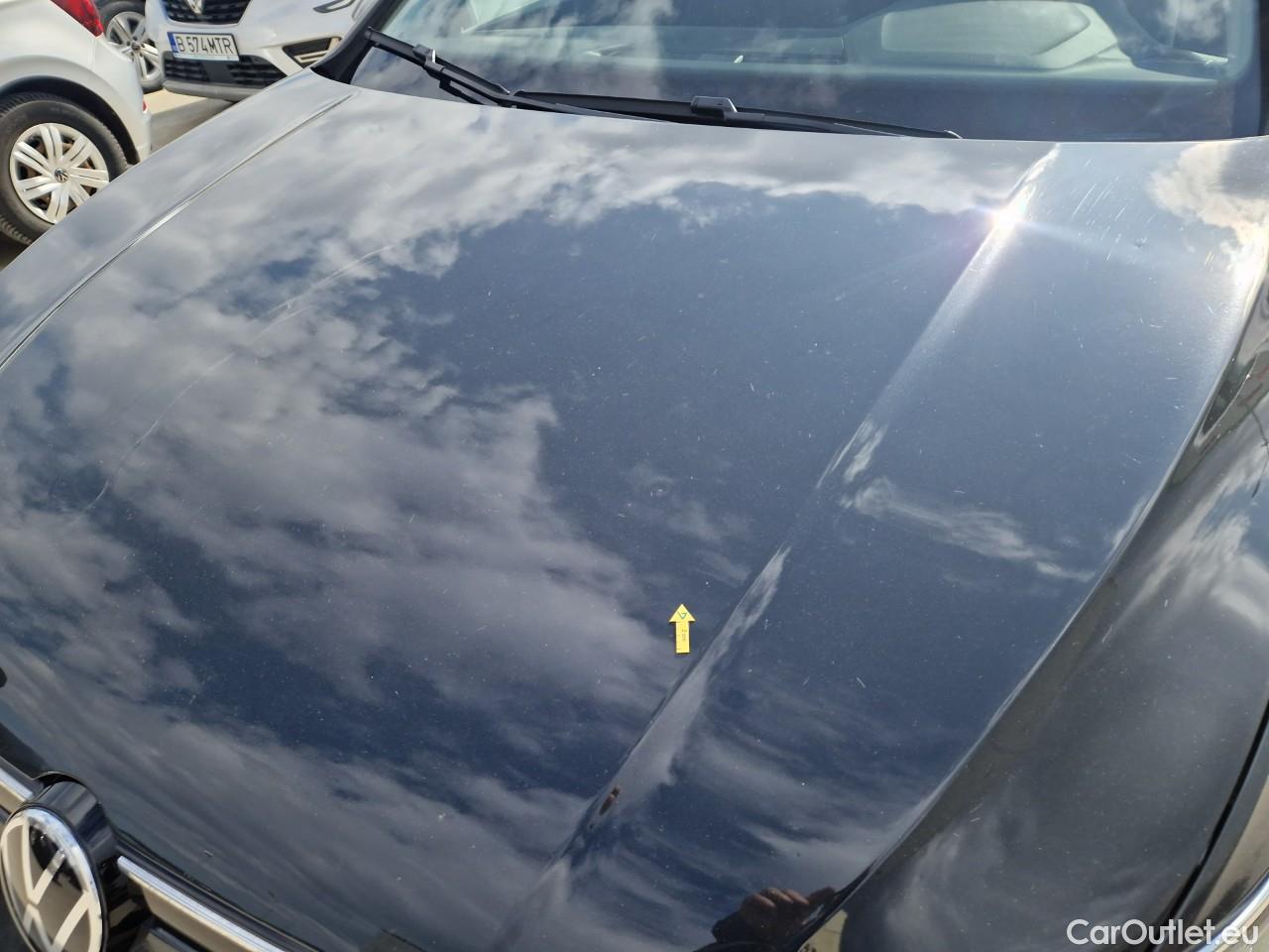  Volkswagen  Golf  Life 1.0 TSI #11