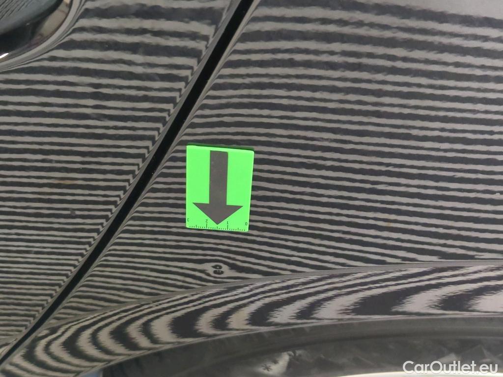  Volkswagen  Golf  Life 2.0 TDI DSG #28