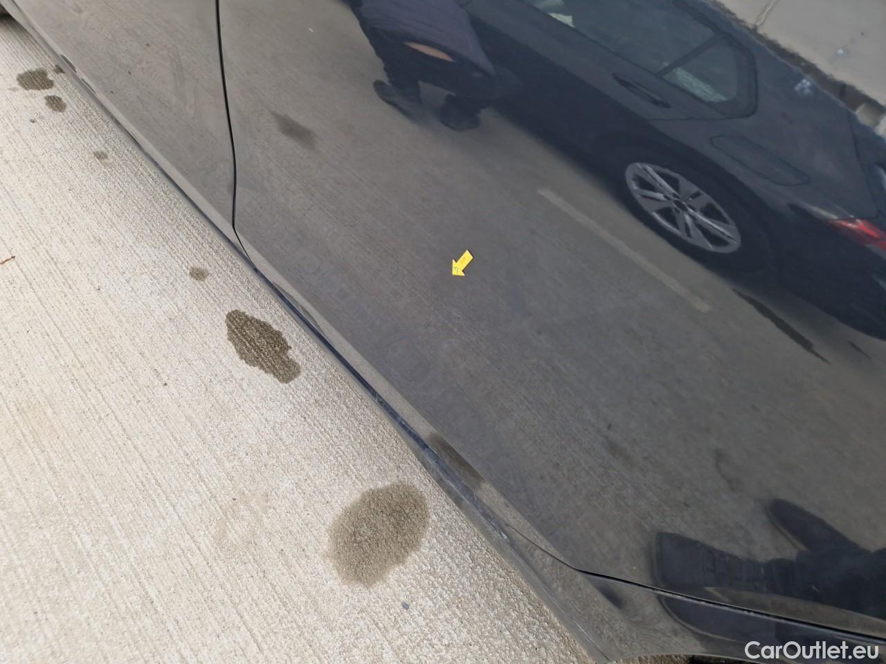  Volkswagen  Golf  Life 1.0 TSI #37