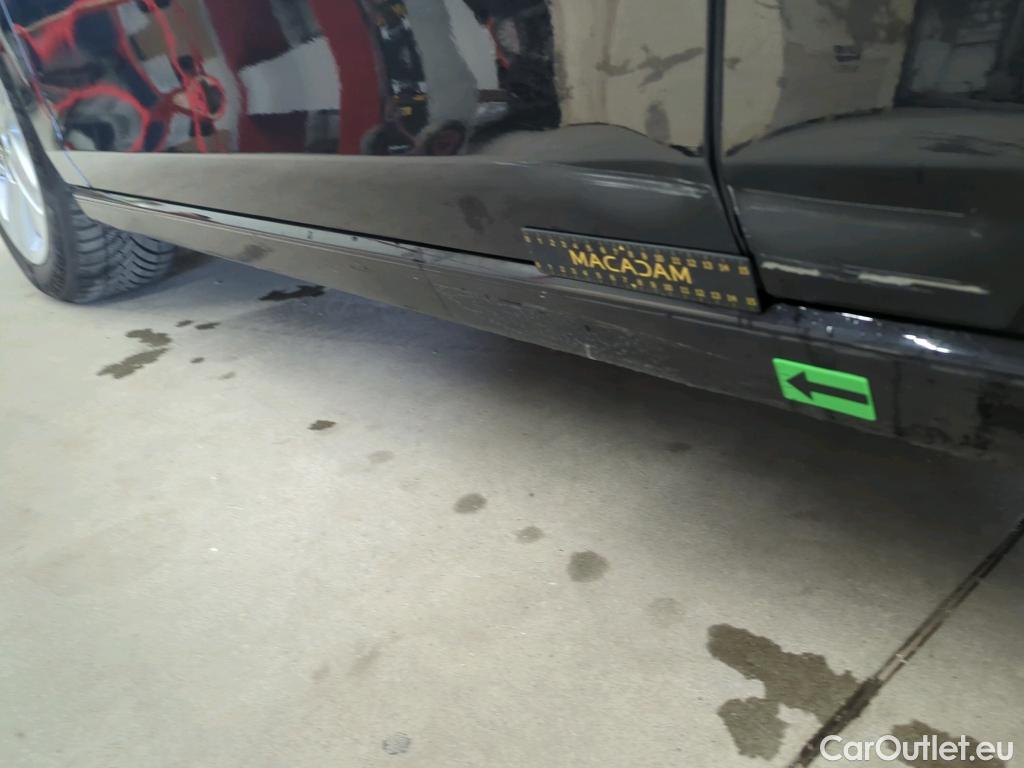  Volkswagen  Golf  Life 2.0 TDI DSG #23