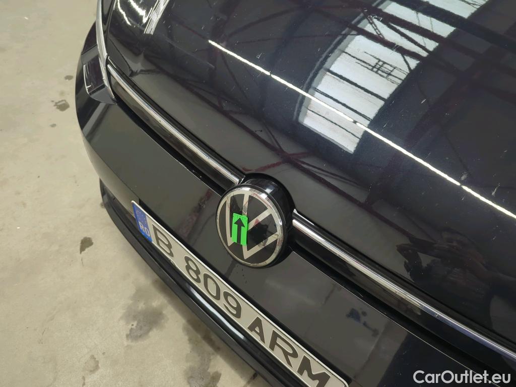  Volkswagen  Golf  Life 2.0 TDI DSG #11
