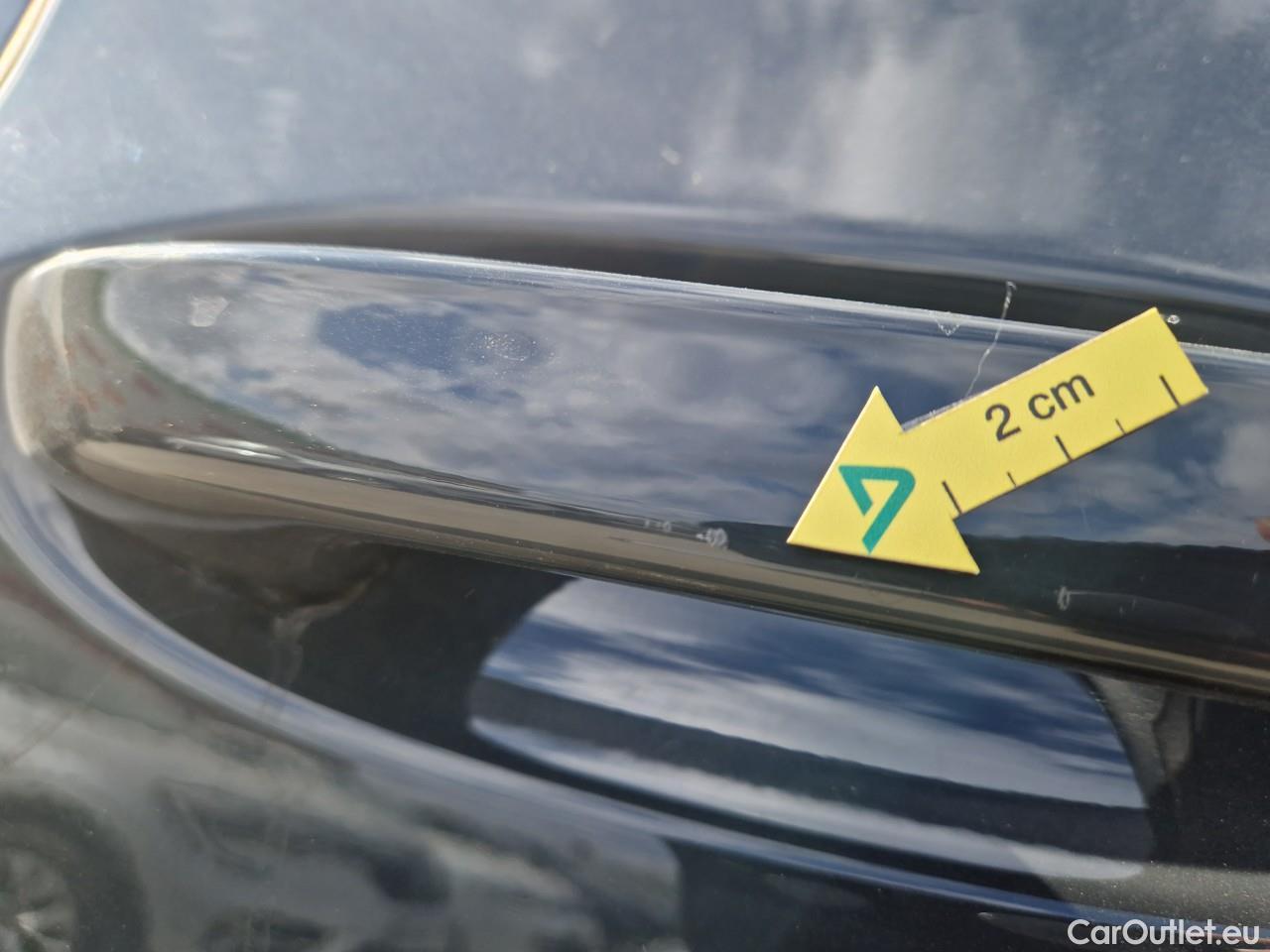  Volkswagen  Golf  Life 1.0 TSI #19