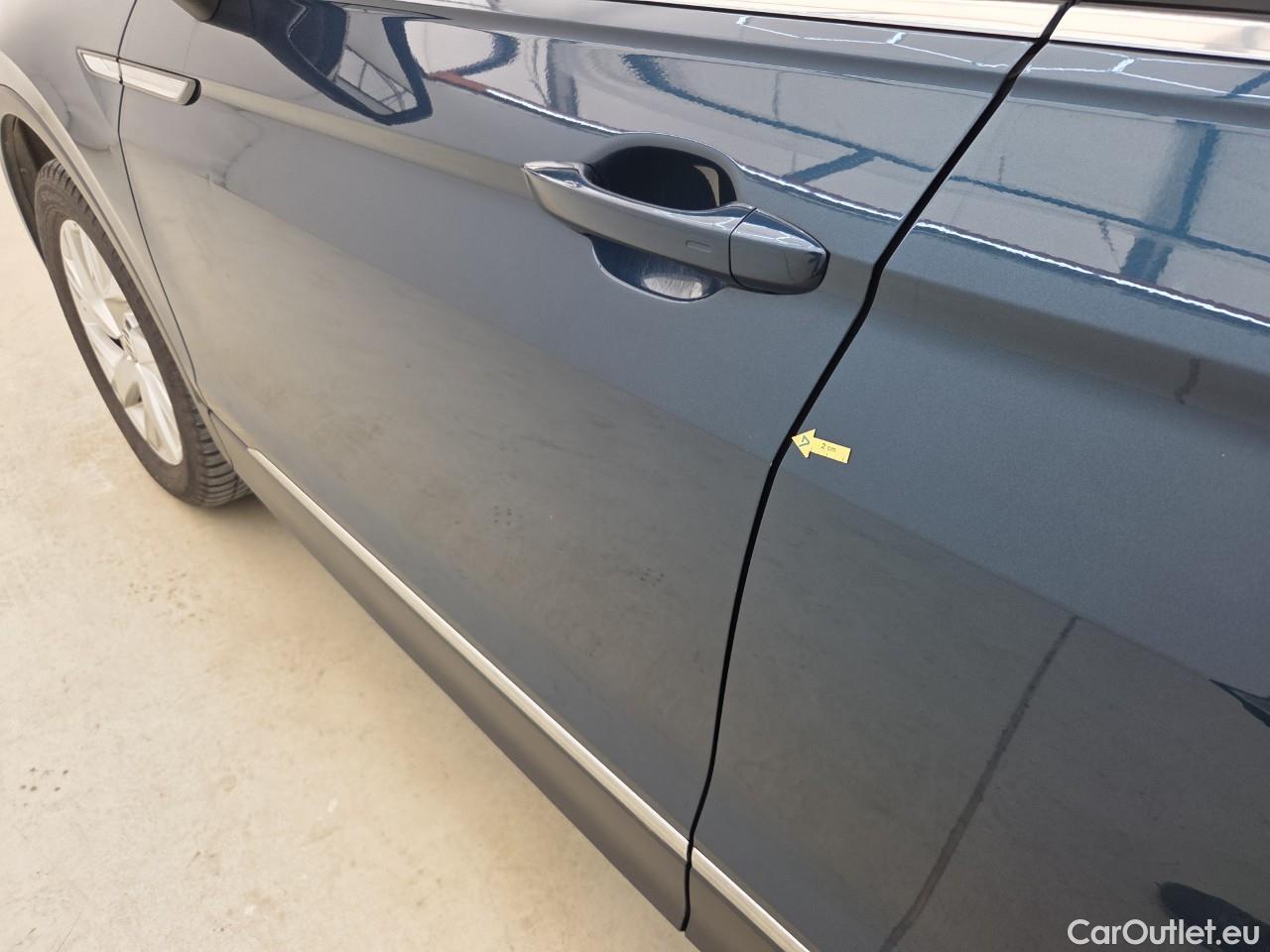  Volkswagen  Tiguan Elegance 2,0 TDI DSG 4Mot #3