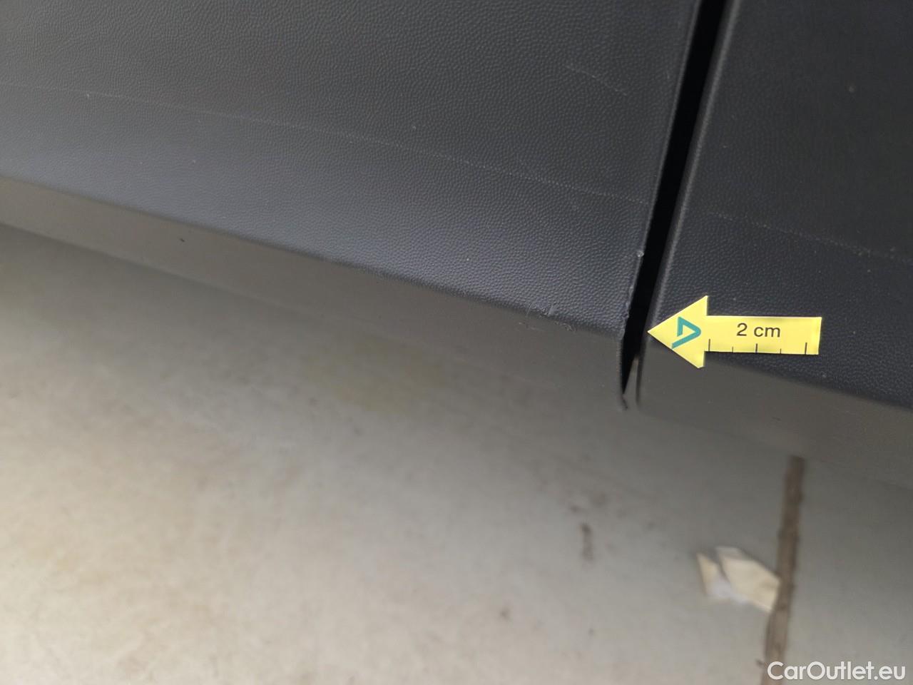  Volkswagen  Tiguan Elegance 2,0 TDI DSG 4Mot #8