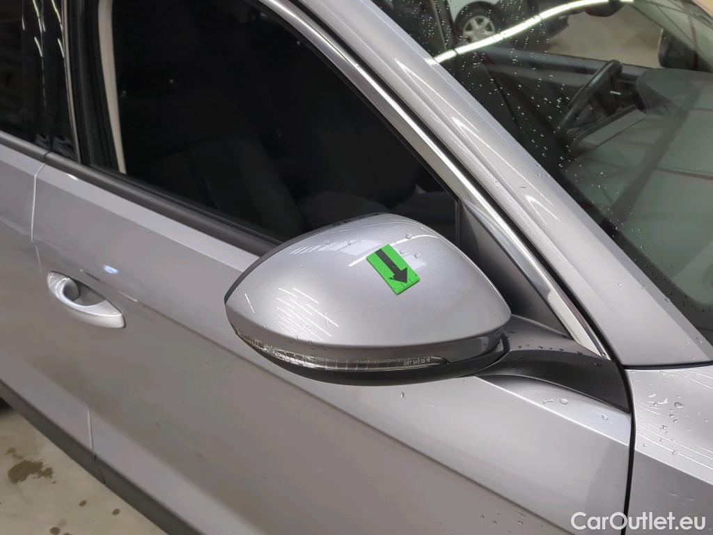  Volkswagen  T-ROC 1.5 TSI 150CP Life DSG #9