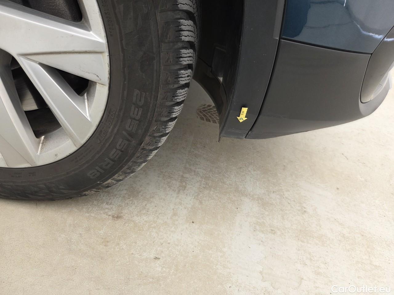  Volkswagen  Tiguan Elegance 2,0 TDI DSG 4Mot #25