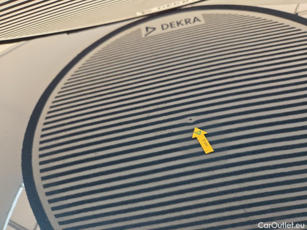  Volkswagen  Tiguan Elegance 2,0 TDI DSG 4Mot #19