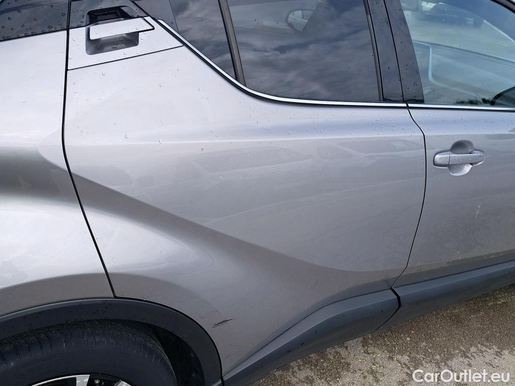  Toyota  C-HR TOYOTA  / 2019 / 5P / todoterreno 1.8 125H Advance #19