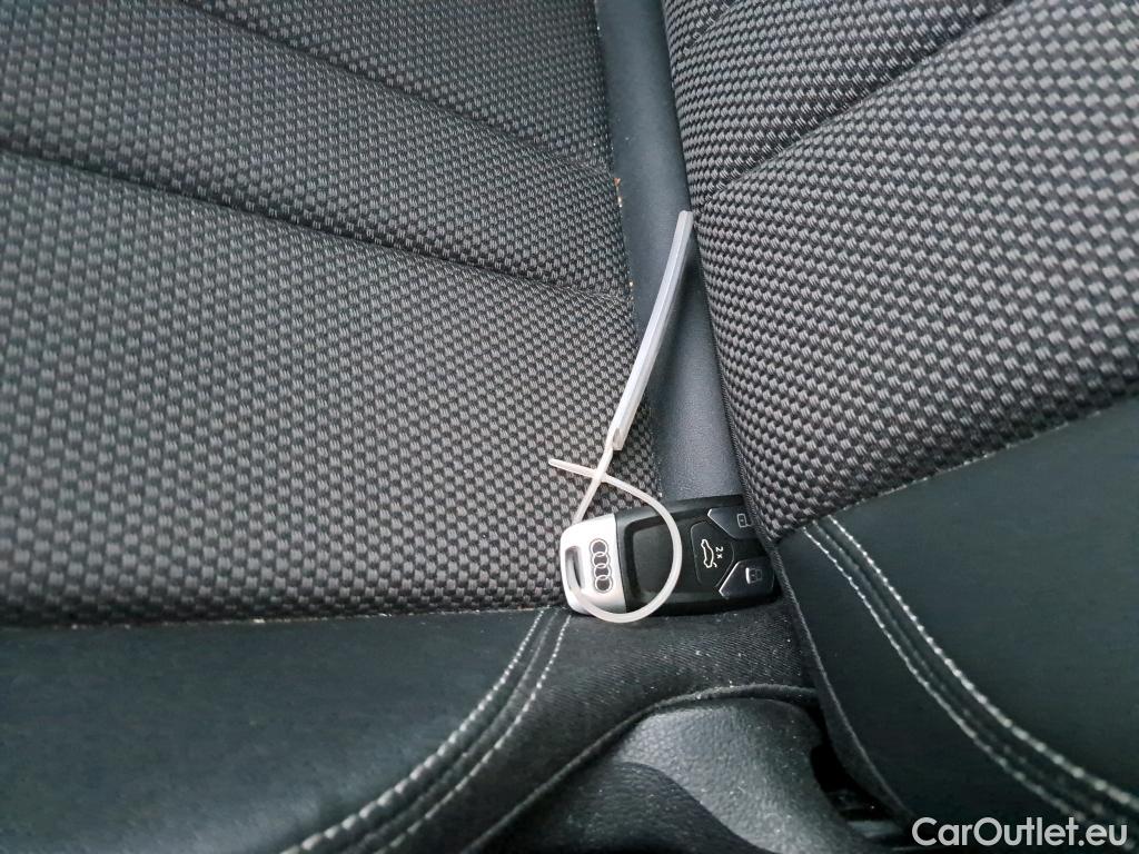  Audi  A5 Sportback AUDI A5 / 2019 / 5P / berlina con portón S Line 40 TFSI 150kW S tronic Sportback #1