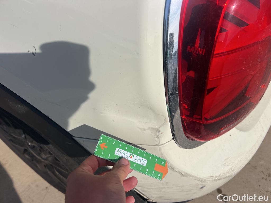  Mini  Cooper MINI MINI / 2014 / 5P / berlina con portón ONE 5 PUERTAS (CX) #8