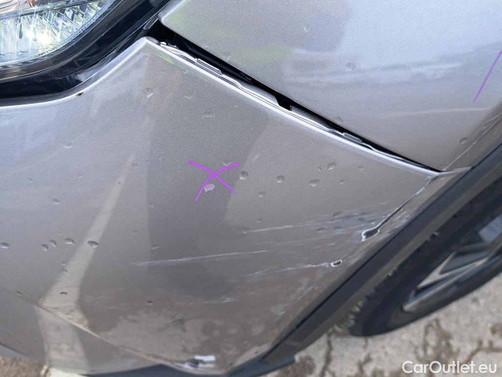  Toyota  C-HR TOYOTA  / 2019 / 5P / todoterreno 1.8 125H Advance #2