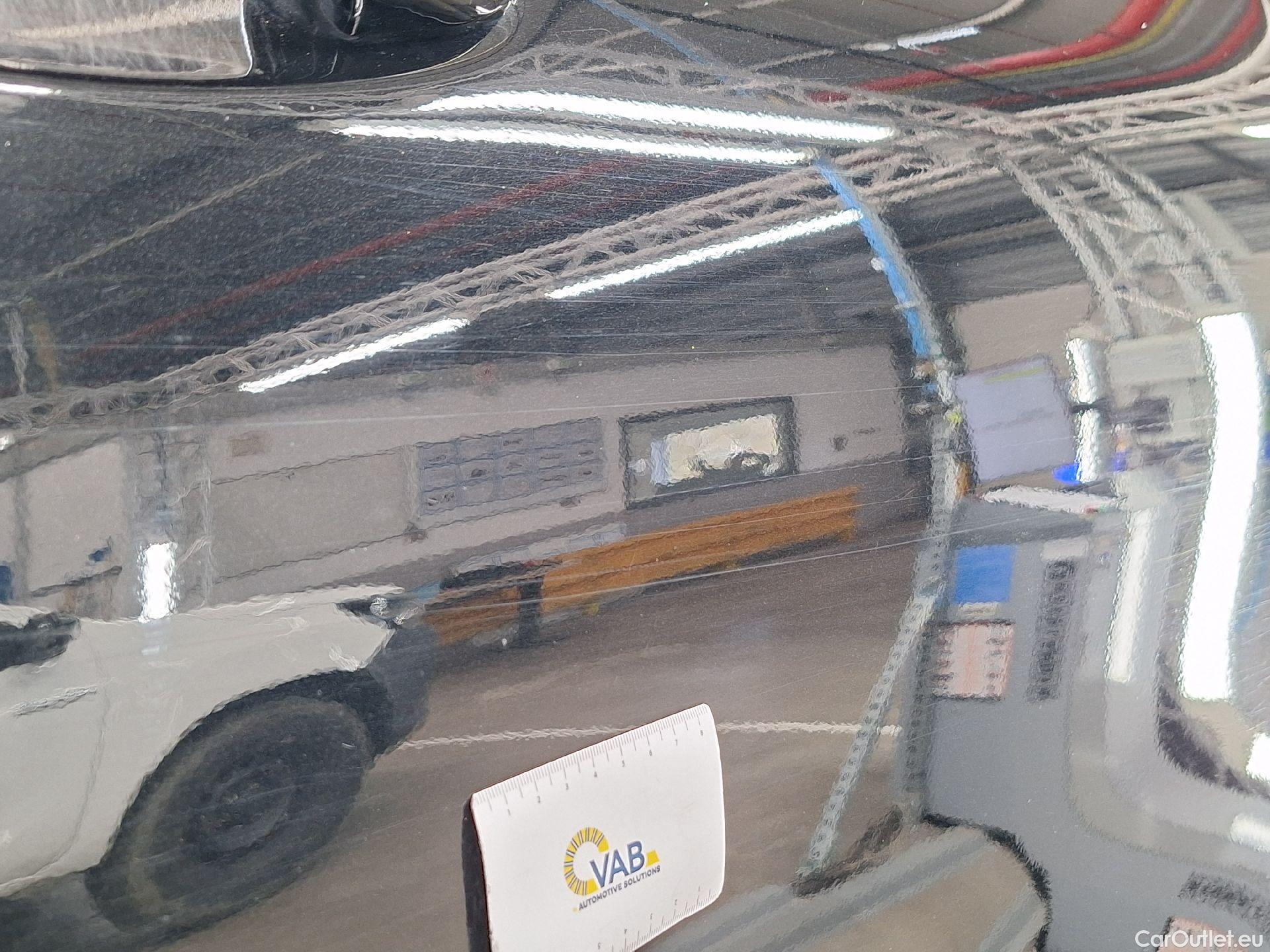  Mercedes  GLA Mercedes,  '20, Mercedes-Benz   180 d Business Solution 5d #32