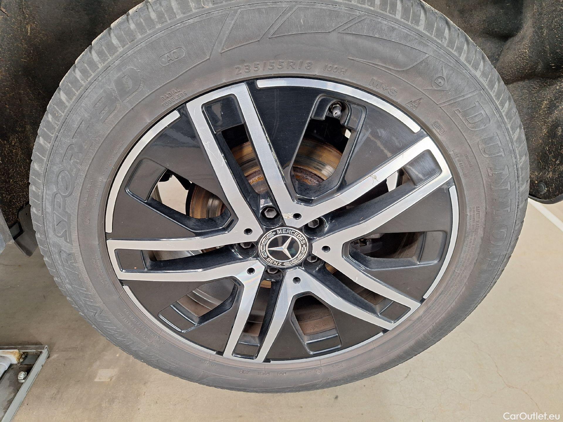  Mercedes  GLA Mercedes,  '20, Mercedes-Benz   180 d Business Solution 5d #16