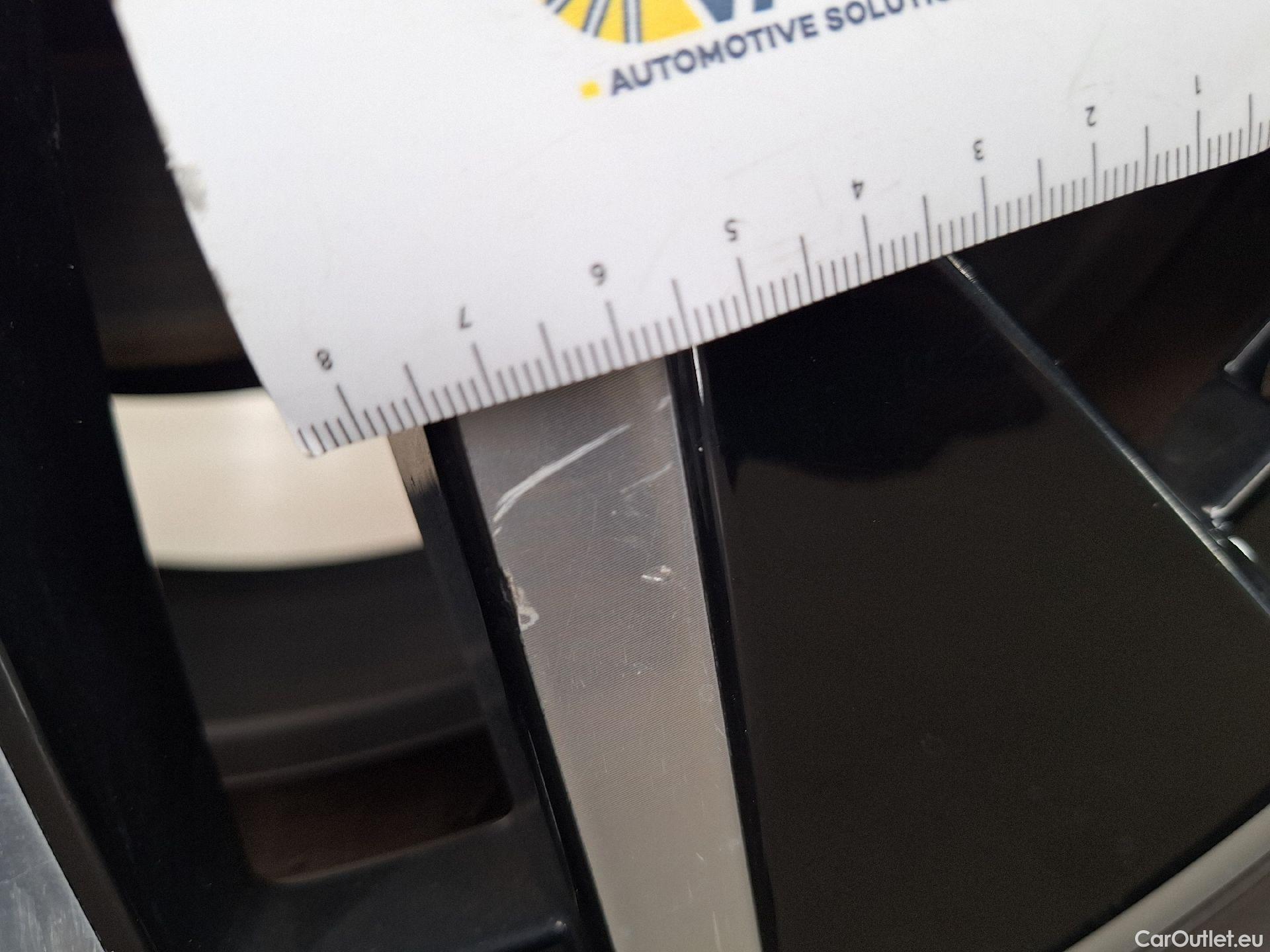  Mercedes  GLA Mercedes,  '20, Mercedes-Benz   180 d Business Solution 5d #29