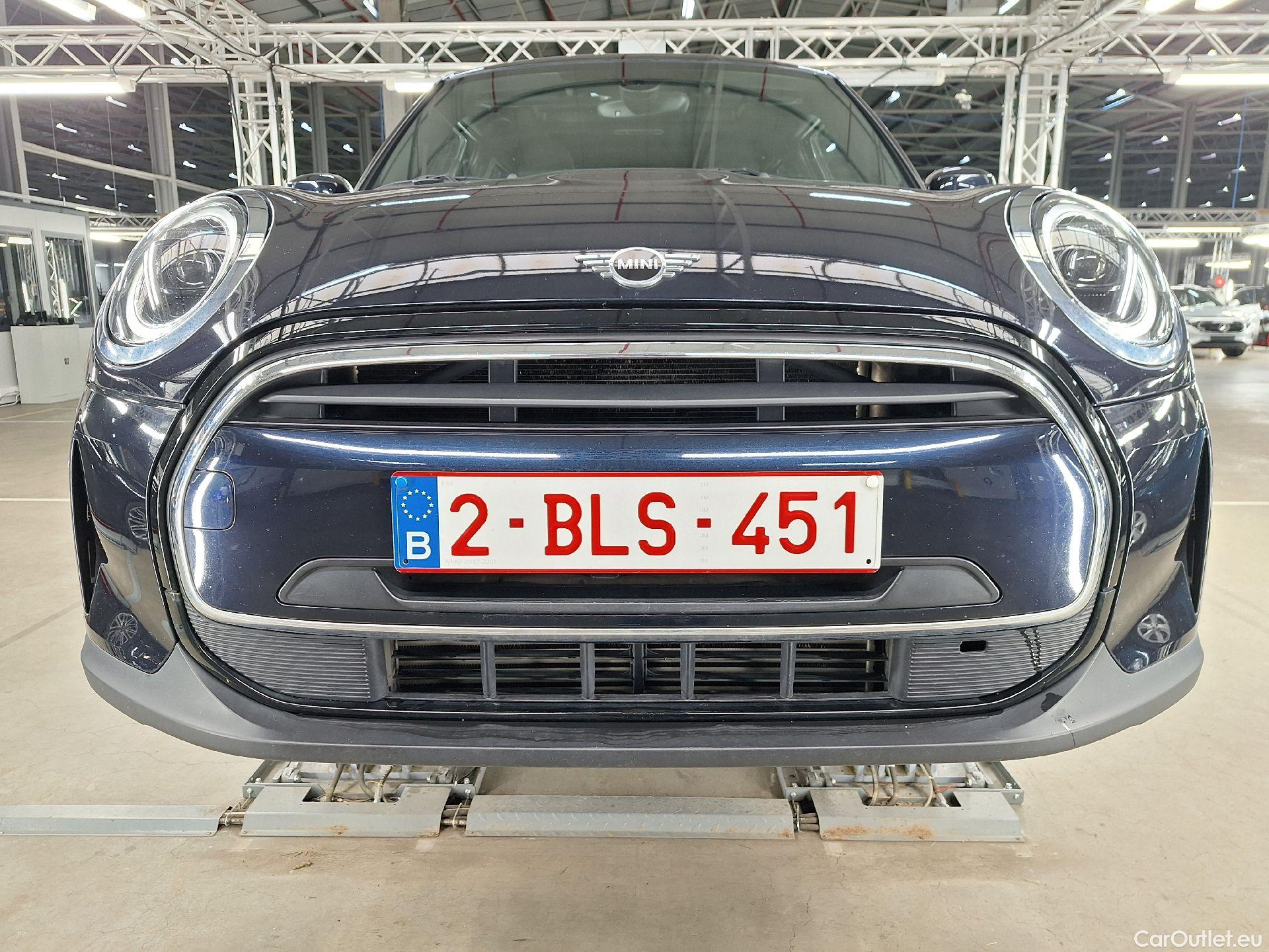  Mini  Cooper MINI, Mini 5d '14, Mini 5 door  (100 kW) 5d #1