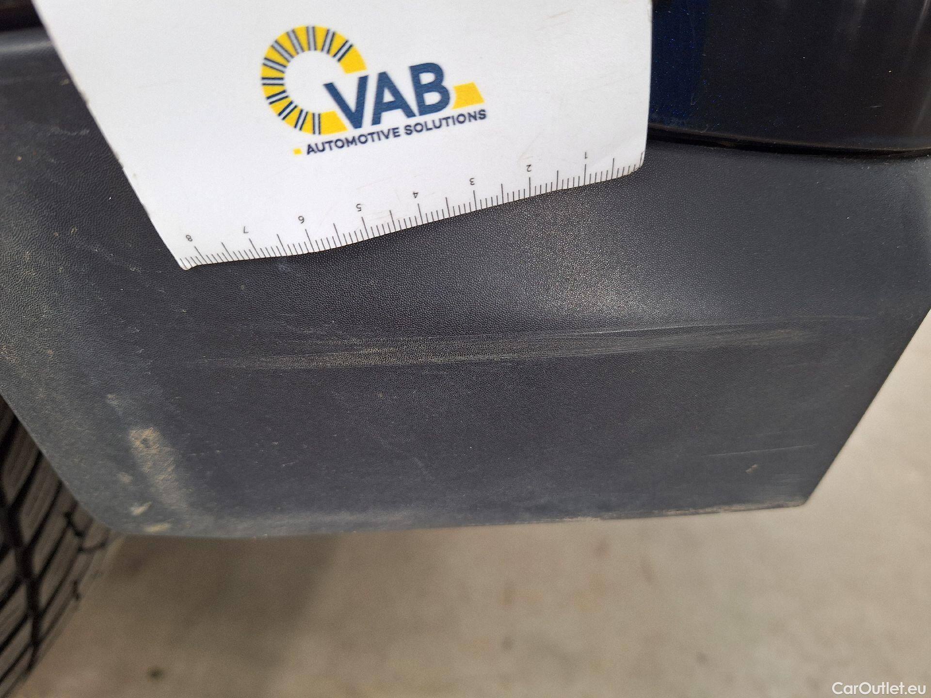  Mini  Cooper MINI, Mini 5d '14, Mini 5 door  (100 kW) 5d #24