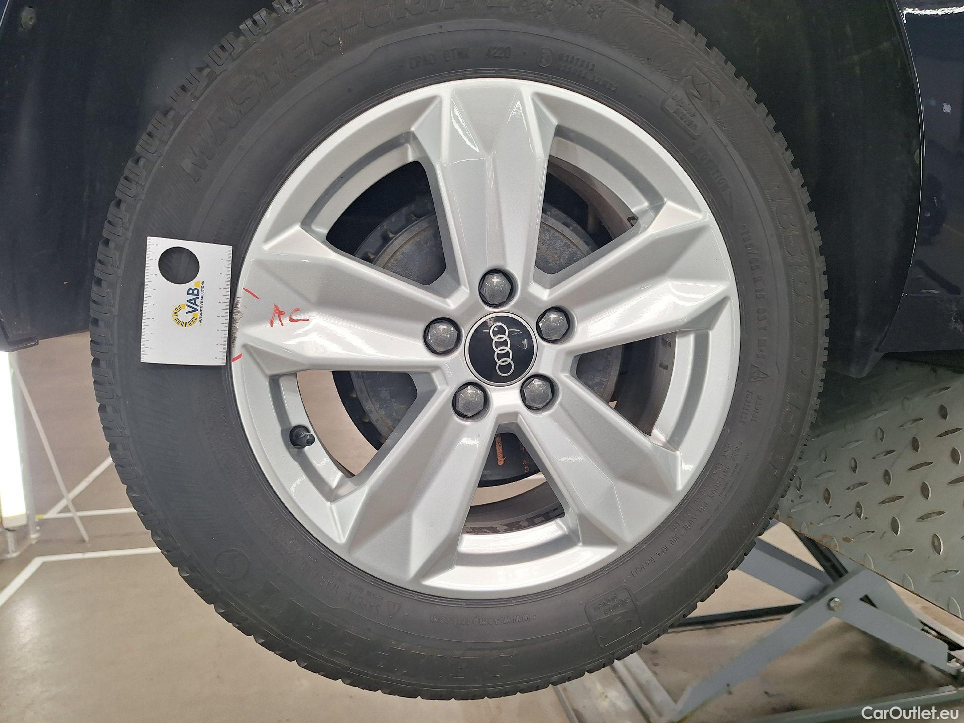  Audi  A1 Sportback Audi, A1 SB '18, Audi  1.0 25 TFSI 70kW 5d #52