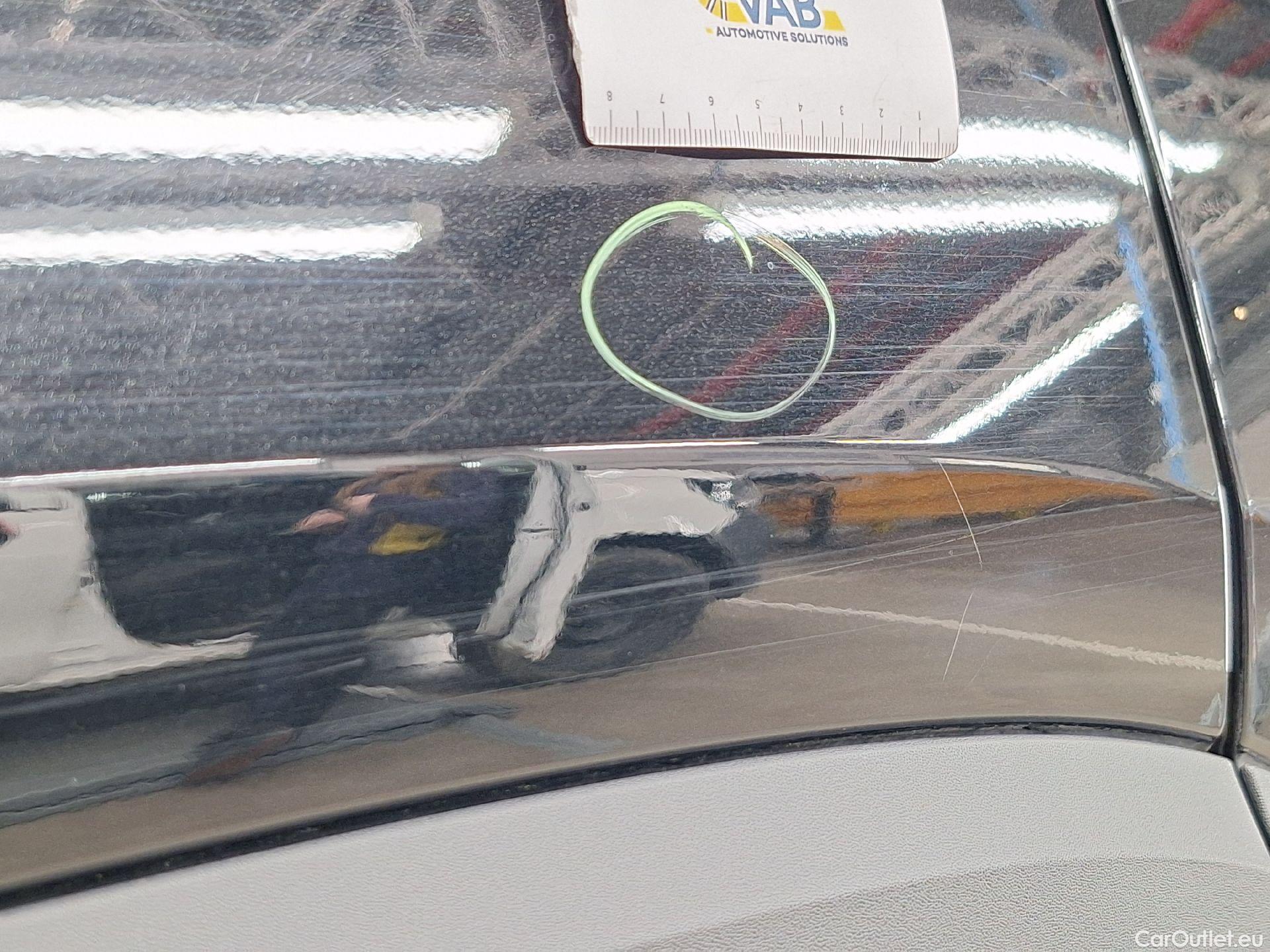  Mercedes  GLA Mercedes,  '20, Mercedes-Benz   180 d Business Solution 5d #25