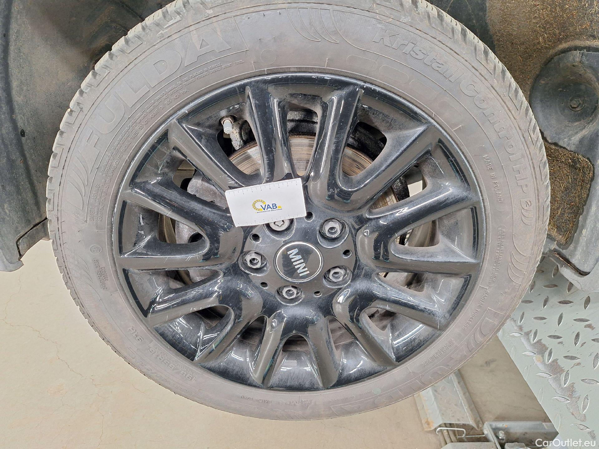  Mini  Cooper MINI, Mini 5d '14, Mini 5 door  (100 kW) 5d #6