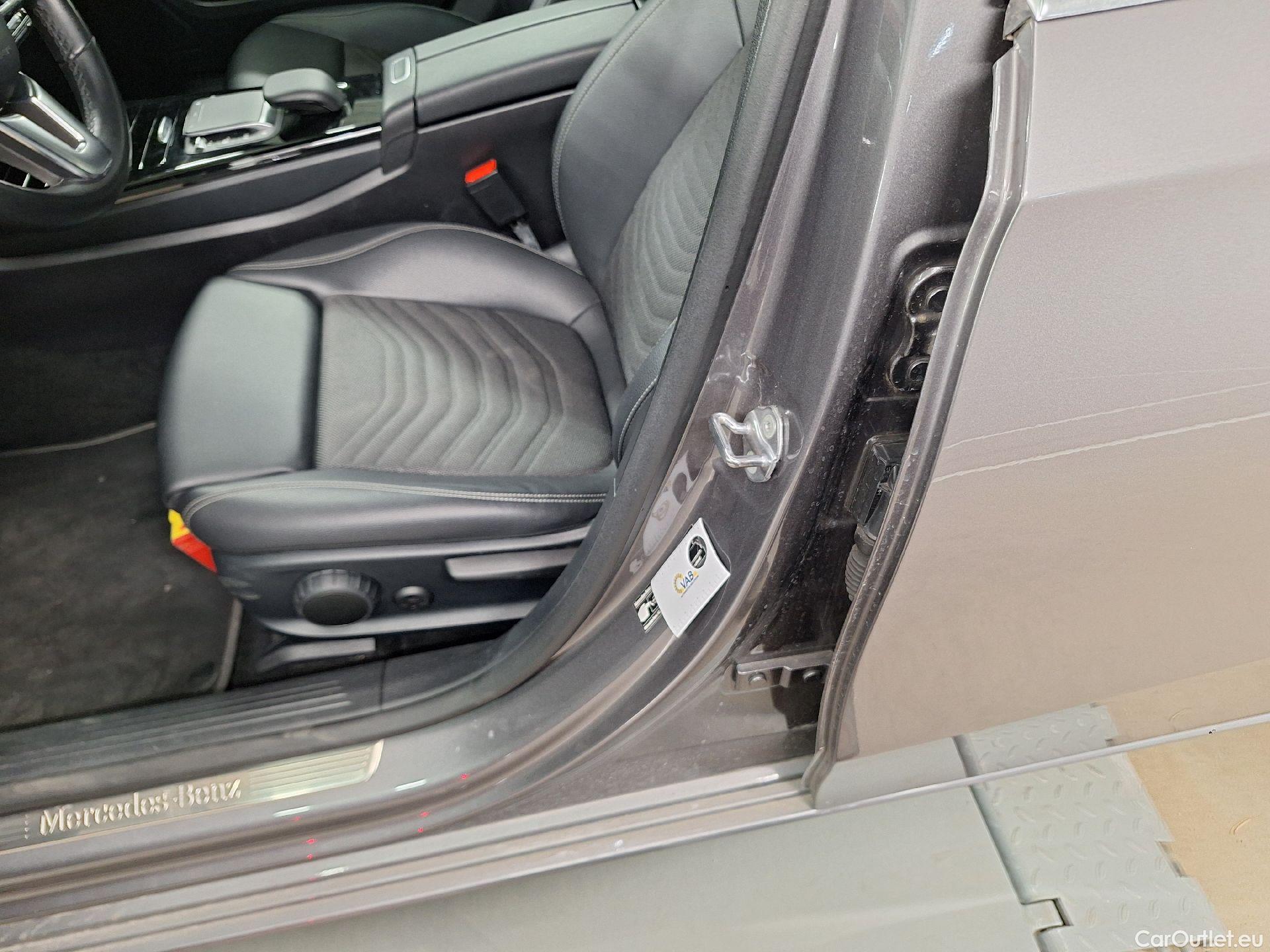  Mercedes  A-Klasse Mercedes, A-Class '18 PHEV, Mercedes-Benz  A 250 e Business Line 5d #13